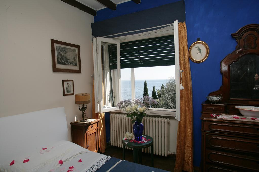 Villa Residence La Limonaia Gargnano Szoba fotó
