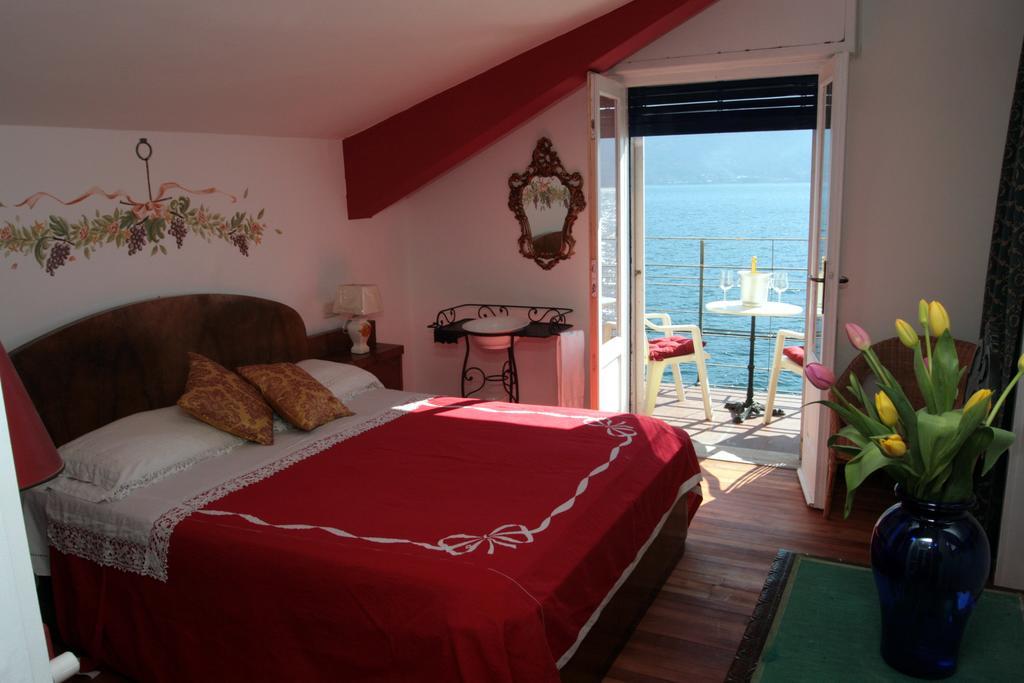 Villa Residence La Limonaia Gargnano Szoba fotó