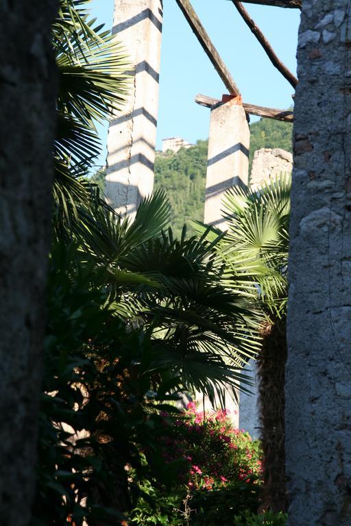 Villa Residence La Limonaia Gargnano Szoba fotó